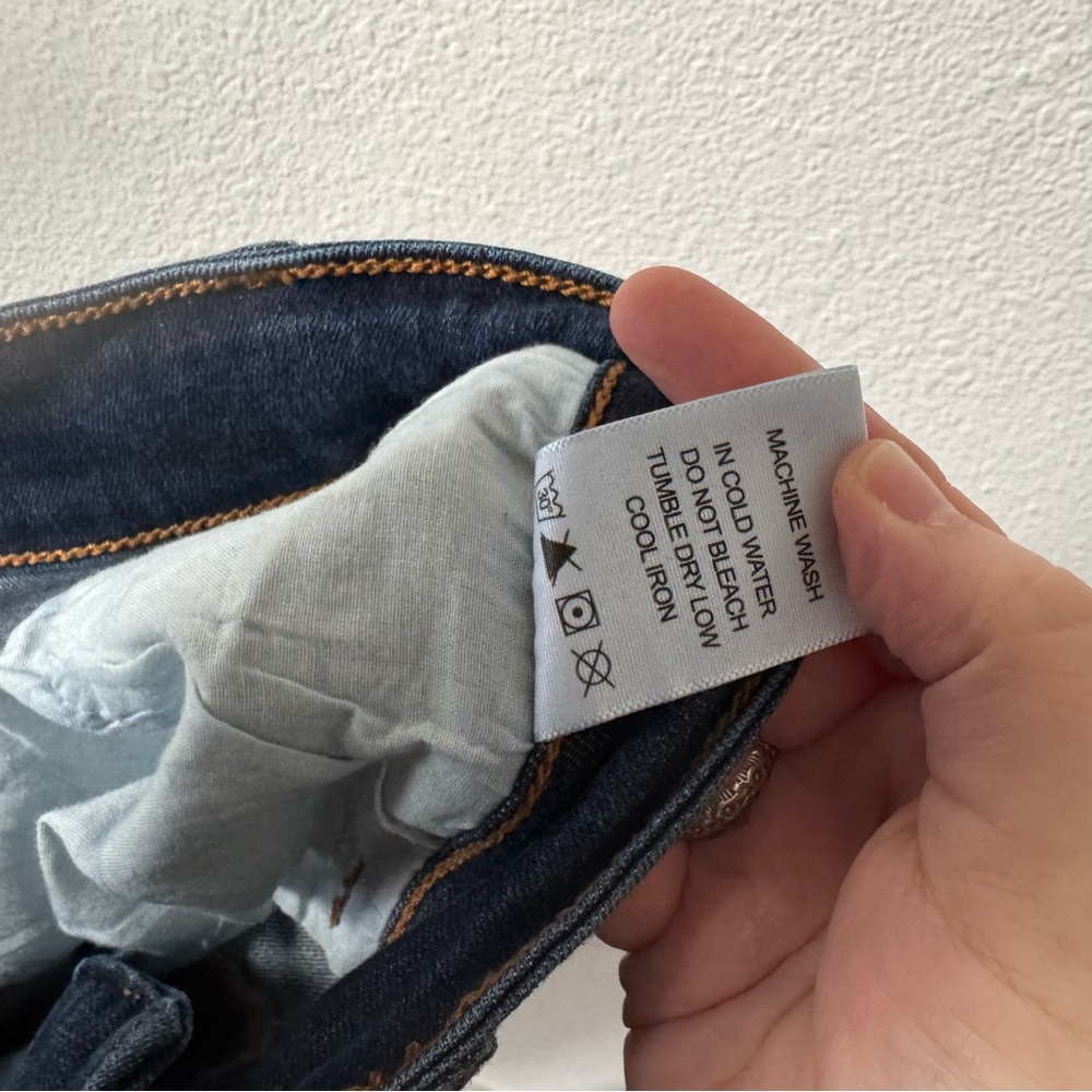 Modern Judy Blue 14W Dark Wash Skinny Fit Capri Jeans Denim Minimalist Casual - Picture 15 of 15